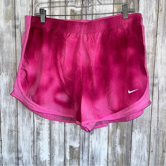 Nike Women’s Dri Fit Tempo Pink Printed Running Shorts Size XXL - Picture 2 of 5